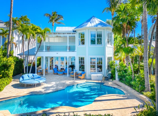 16 Sunset Key Dr Key West, FL 33040